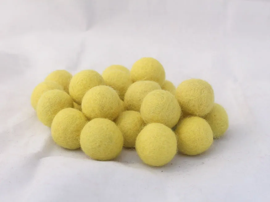 2 cm/20mm Felt Balls-Blue, Purple, Yellow, Brown, Pink