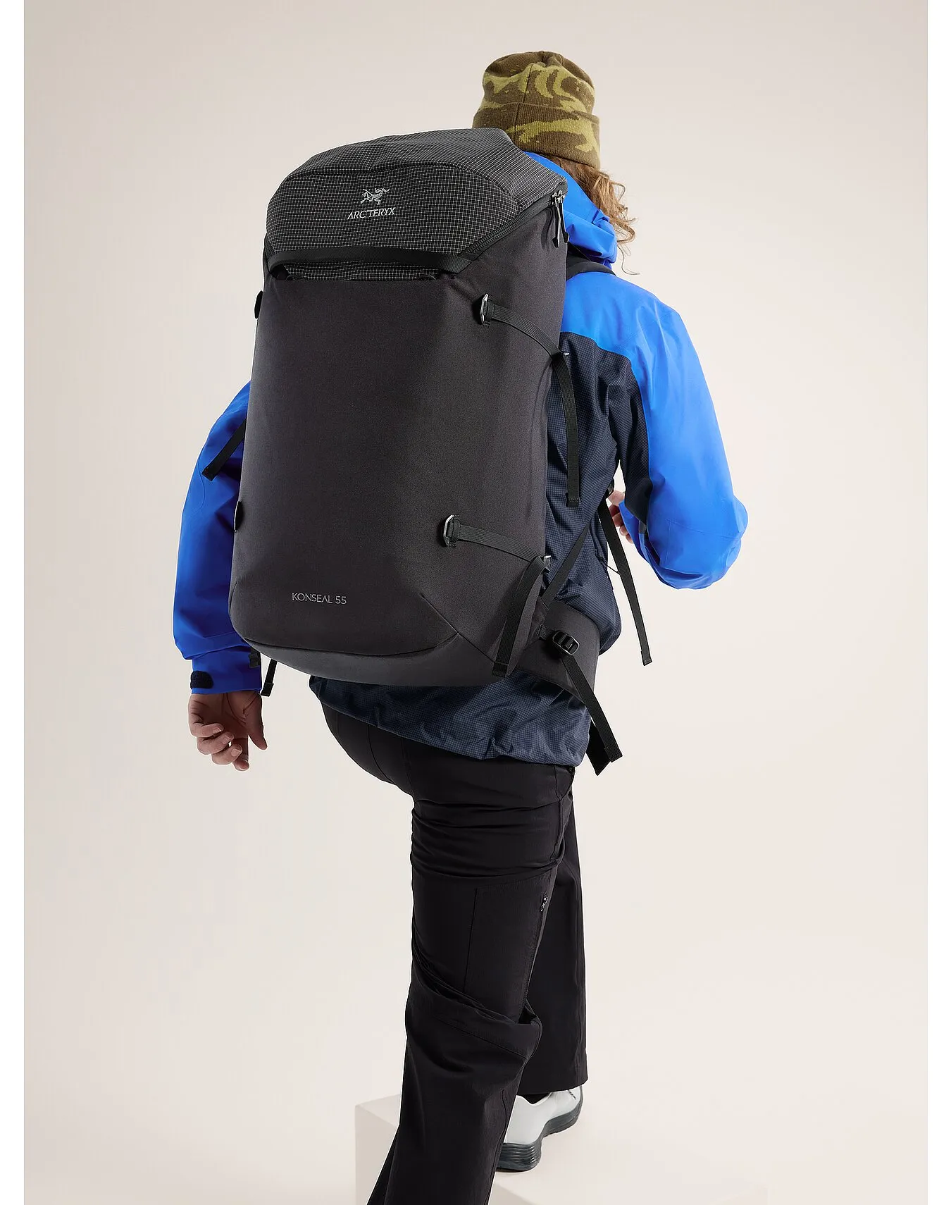 Arc&#x27;teryx Konseal 55 L Backpack Black | Buy Arc&#x27;teryx Konseal 55 L Backpack Black here | Outnorth