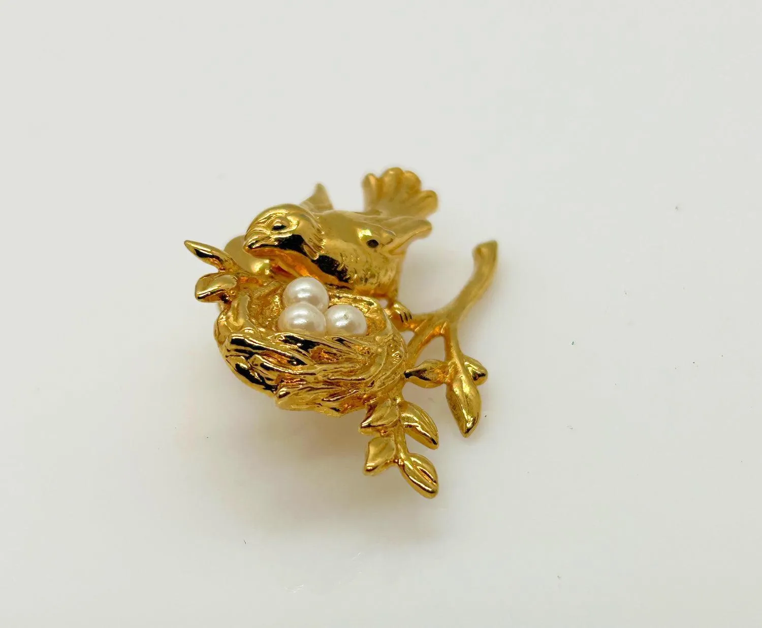 Charming Bird’s Nest with Eggs Pin