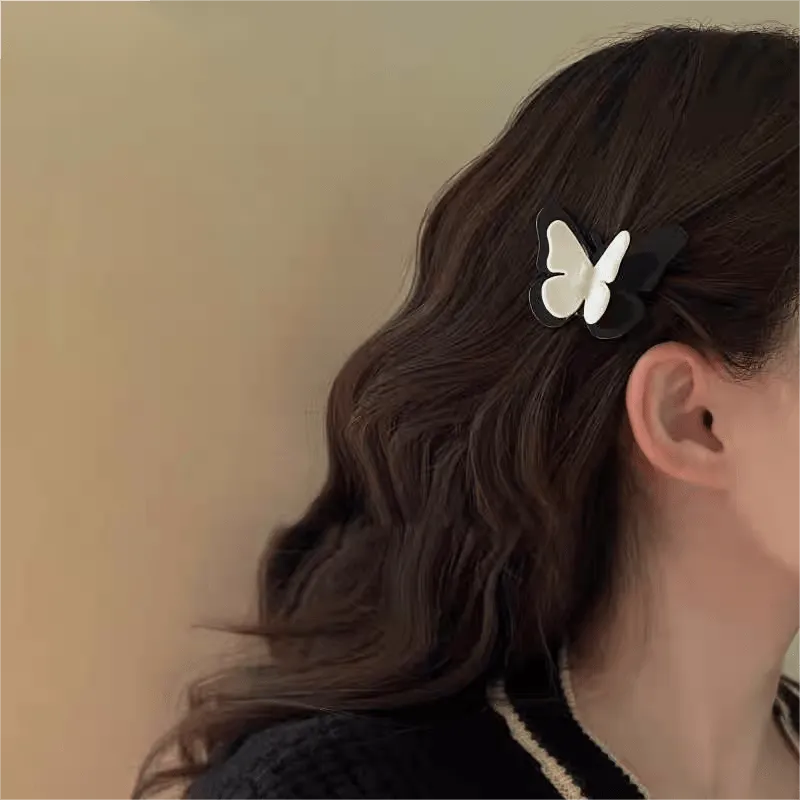Charming Black Butterfly Hair Clip