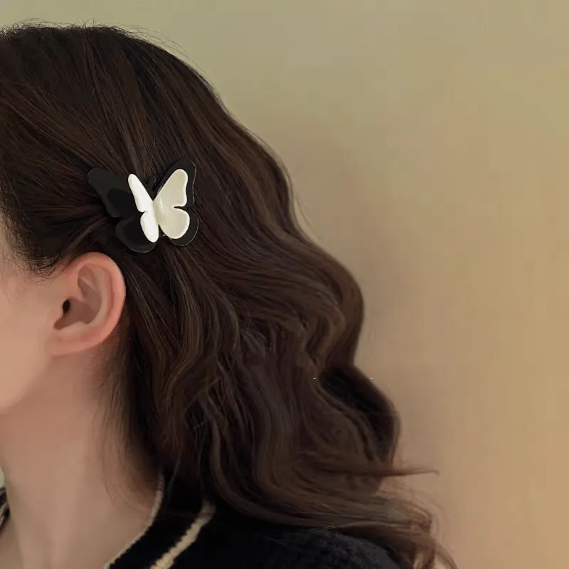 Charming Black Butterfly Hair Clip