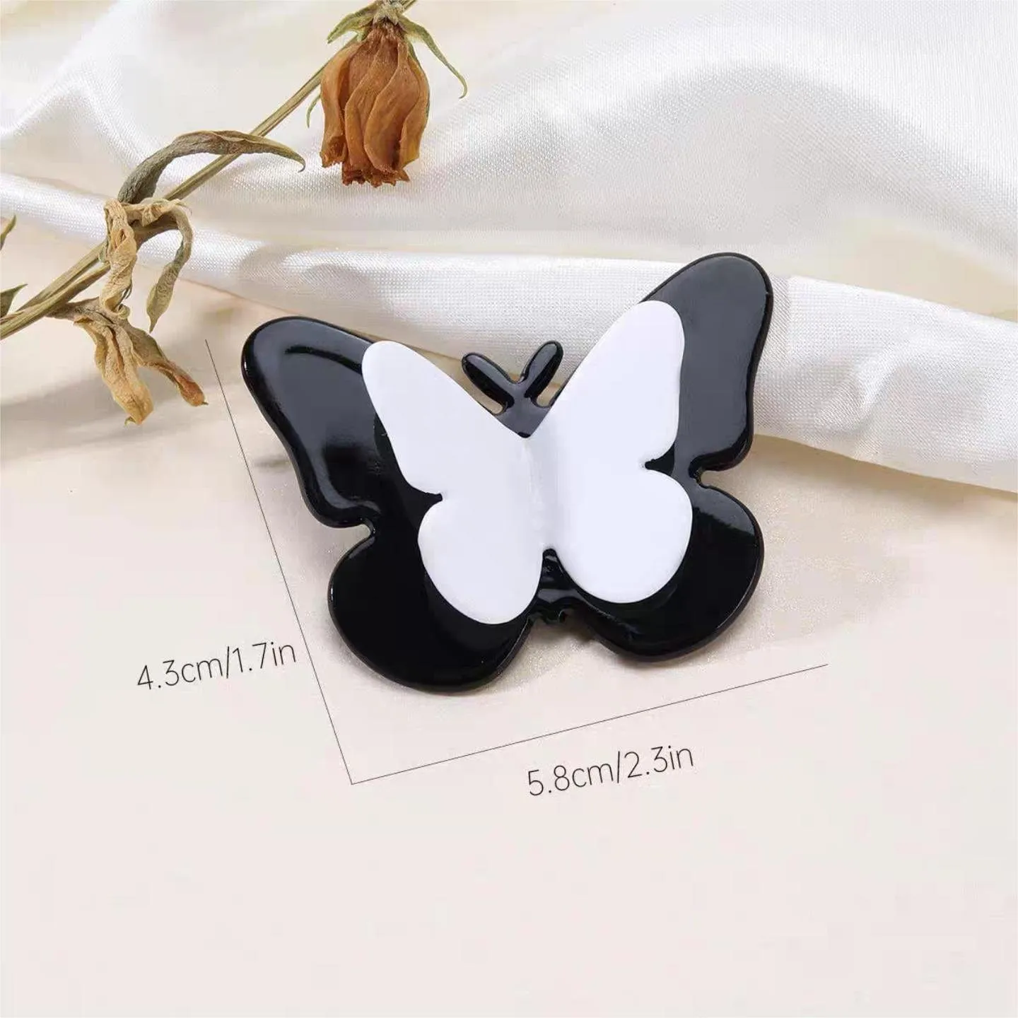 Charming Black Butterfly Hair Clip