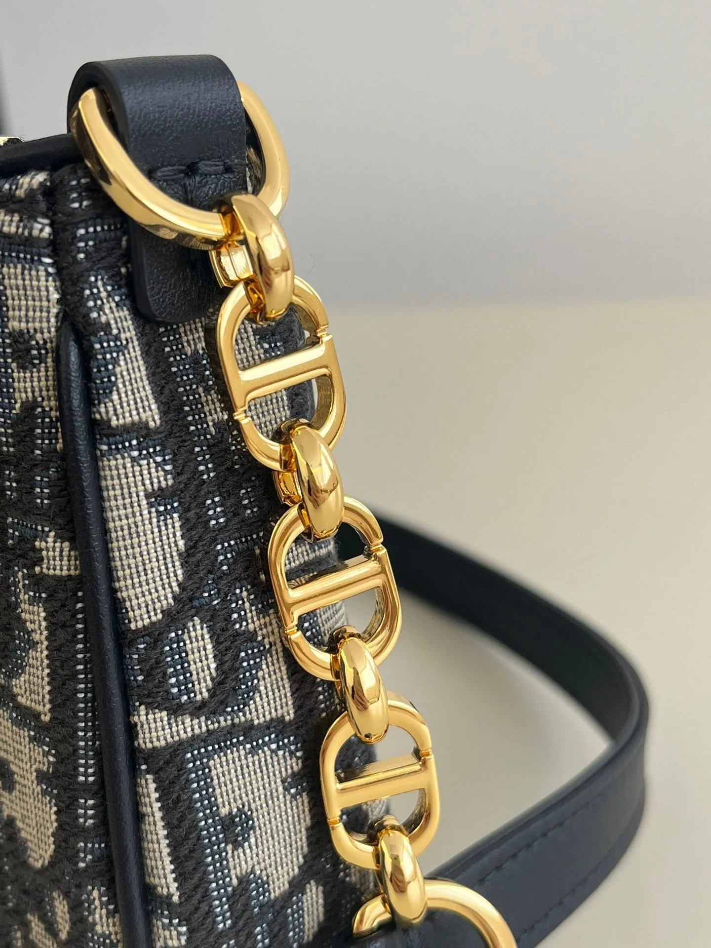 DR300 30 Montaigne Hobo Avenue Mini Bag /HIGHEST QUALITY VERSION / 8.5 x 5 x 2 inches