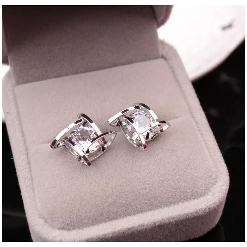 Elegant and Charming Rhinestone Earring