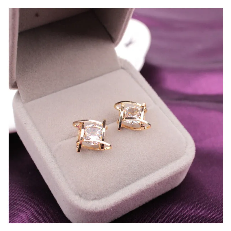 Elegant and Charming Rhinestone Earring