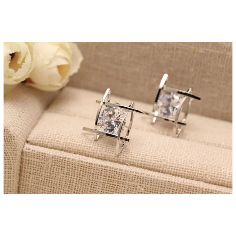 Elegant and Charming Rhinestone Earring