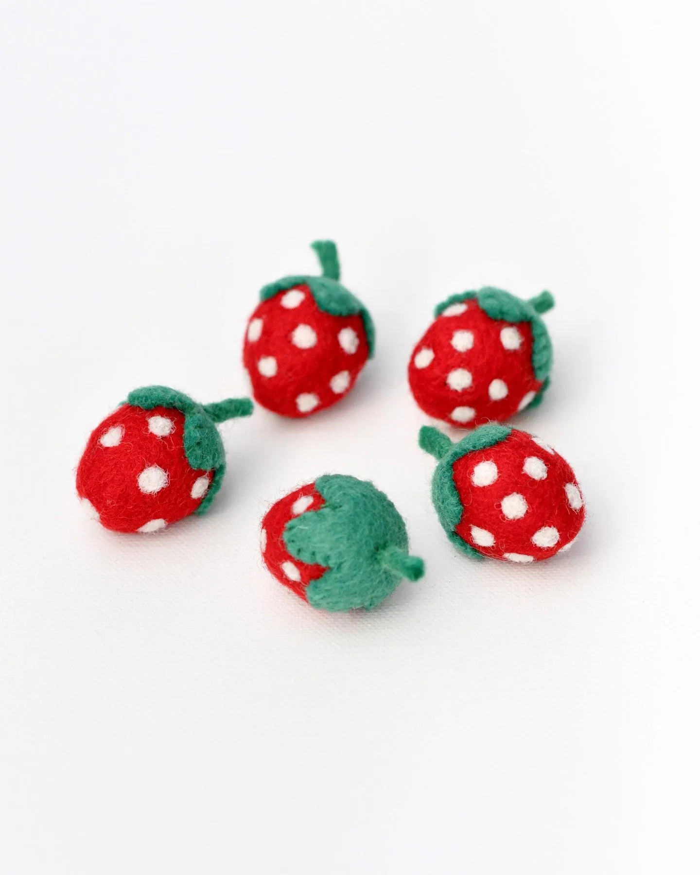Felt Strawberries - 5 Red Strawberries