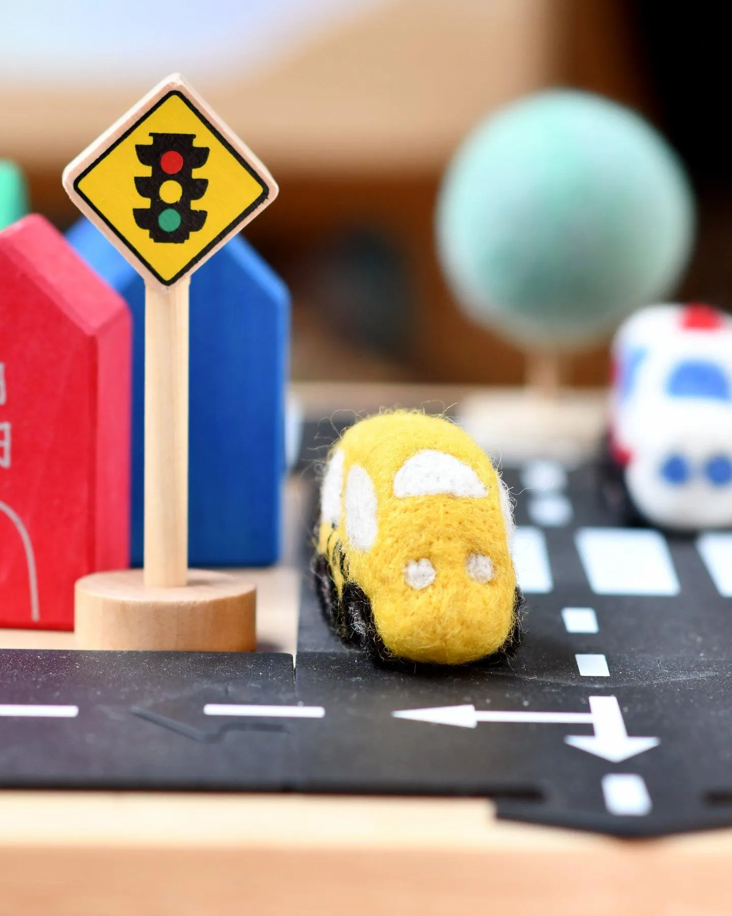Felt Yellow Taxi Toy