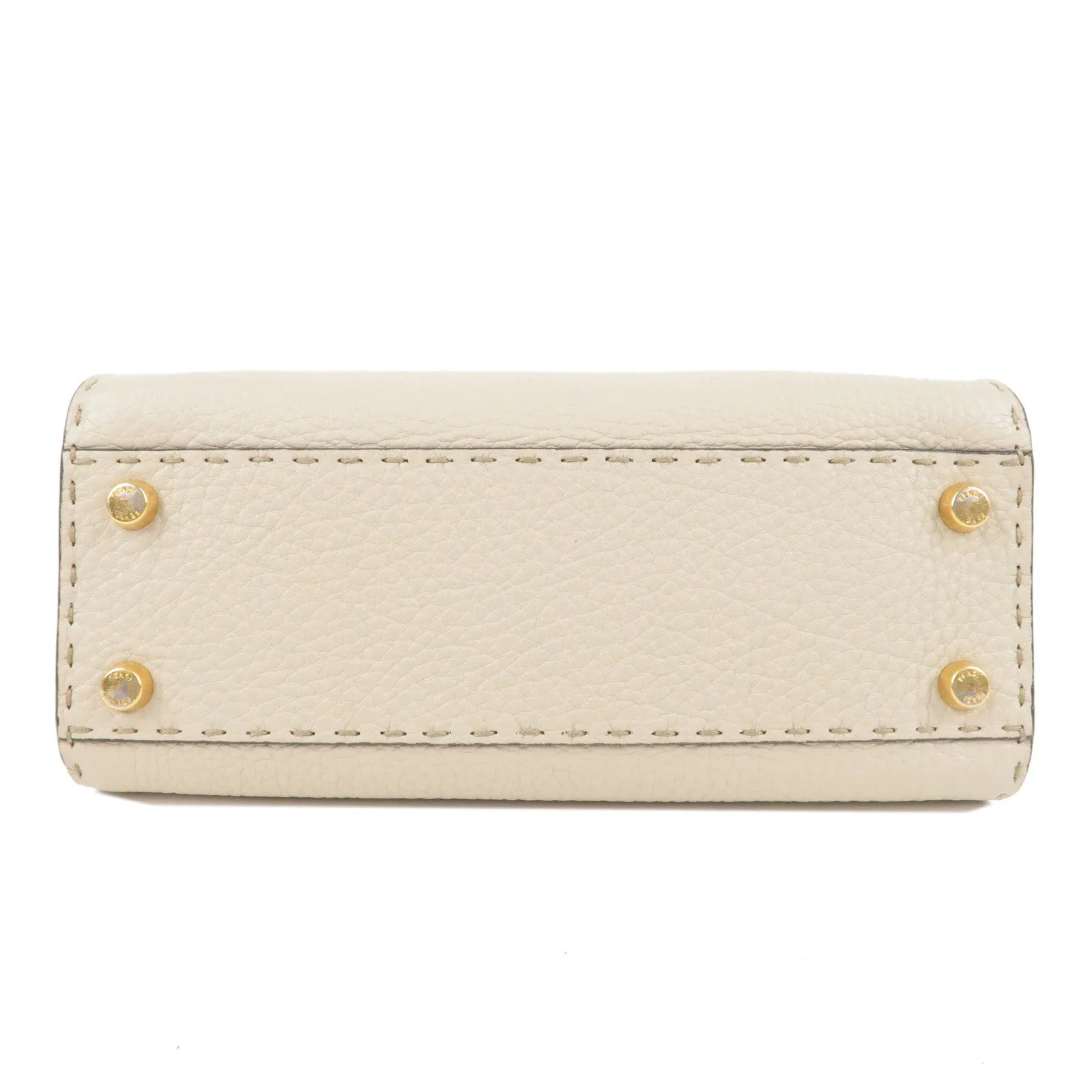 FENDI Selleria Leather Peekaboo Iconic Essentially Bag 8BN302
