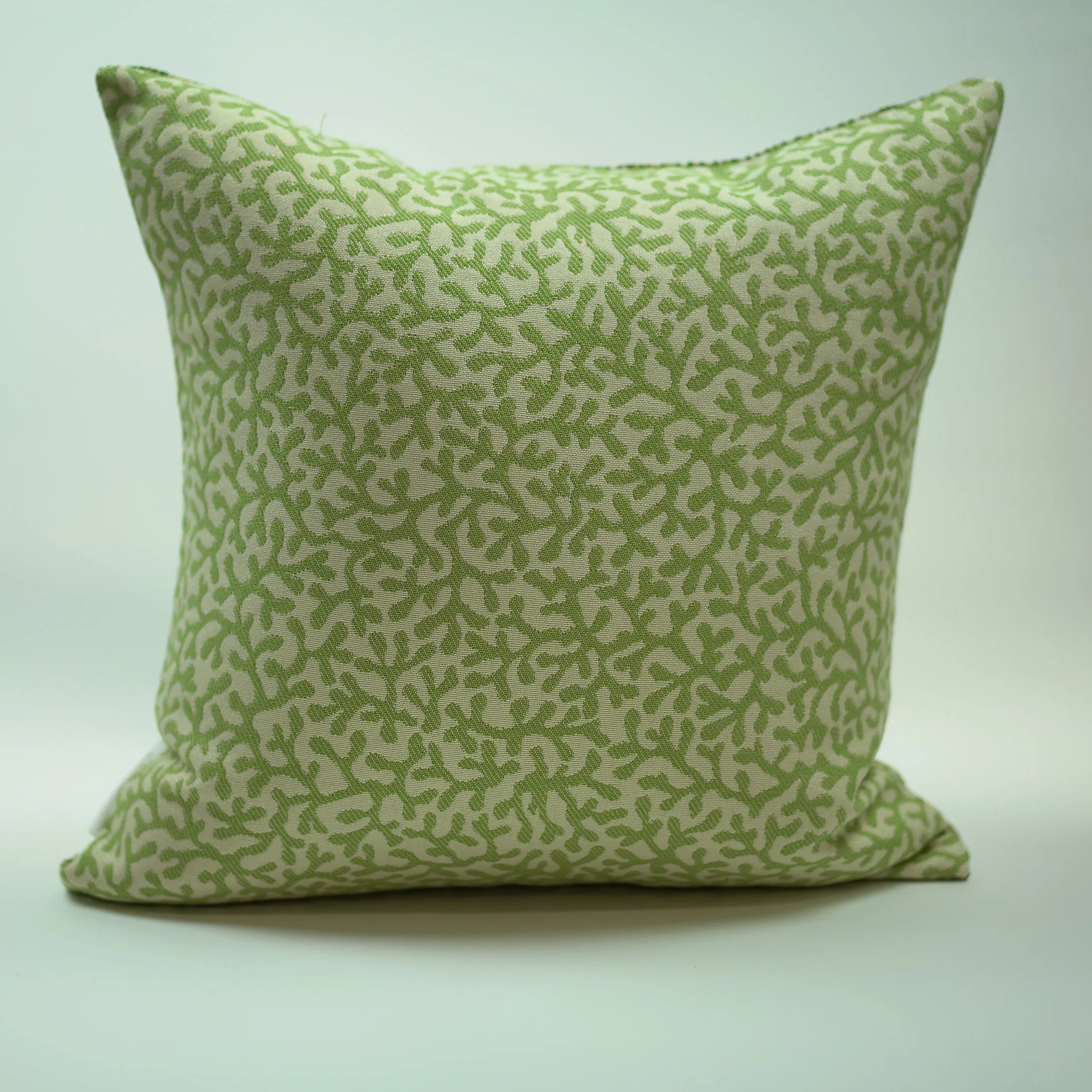 GEOMETRIC PILLOWS