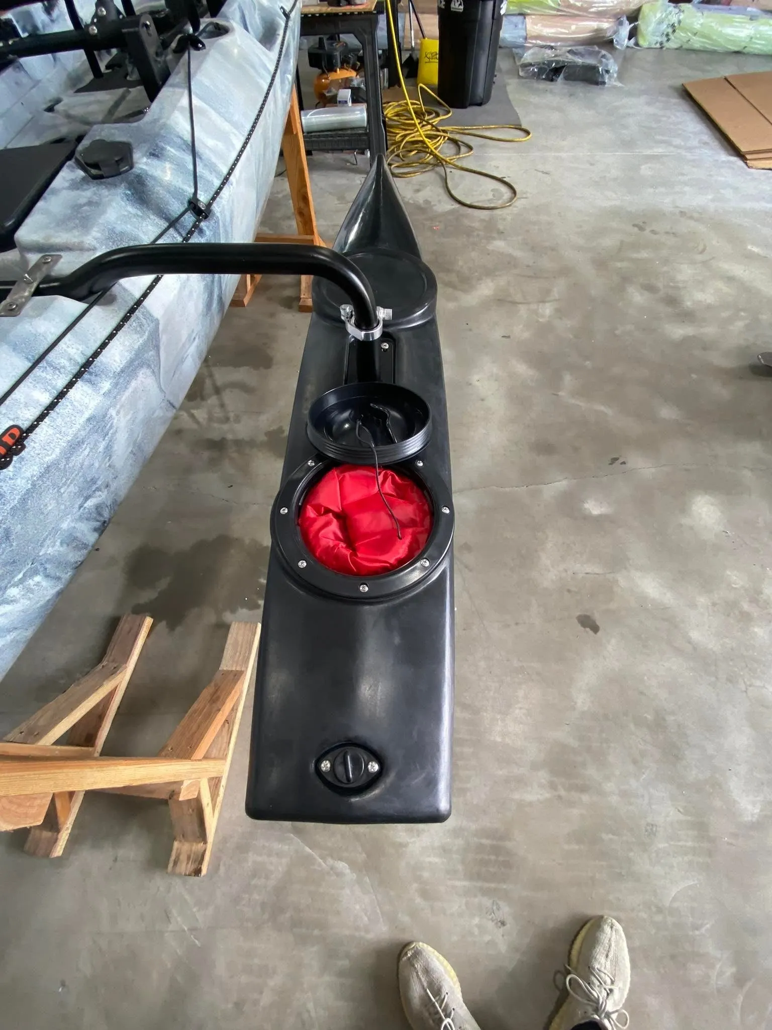 Hoodoo Kayak Stabilizing Outriggers