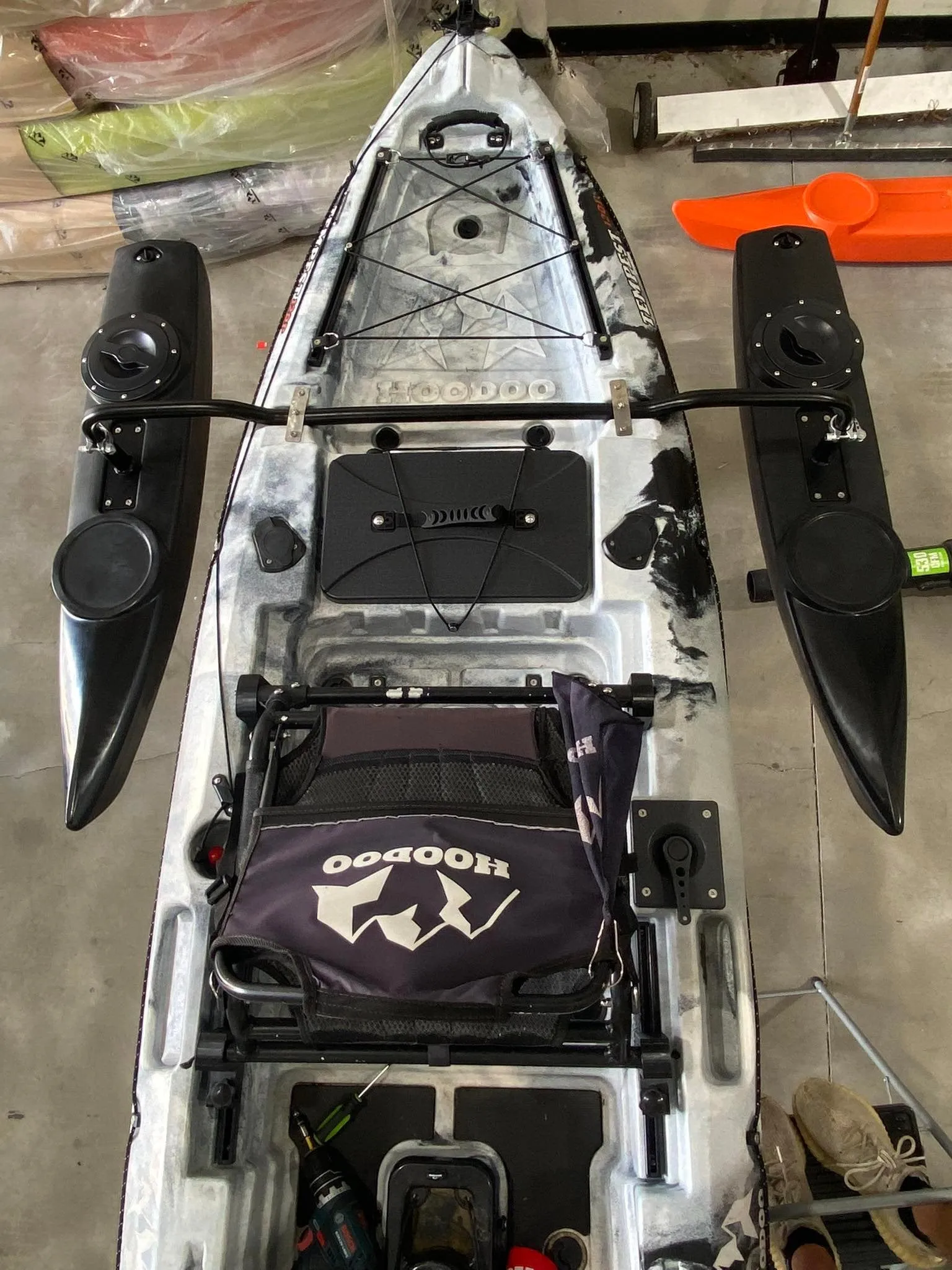 Hoodoo Kayak Stabilizing Outriggers