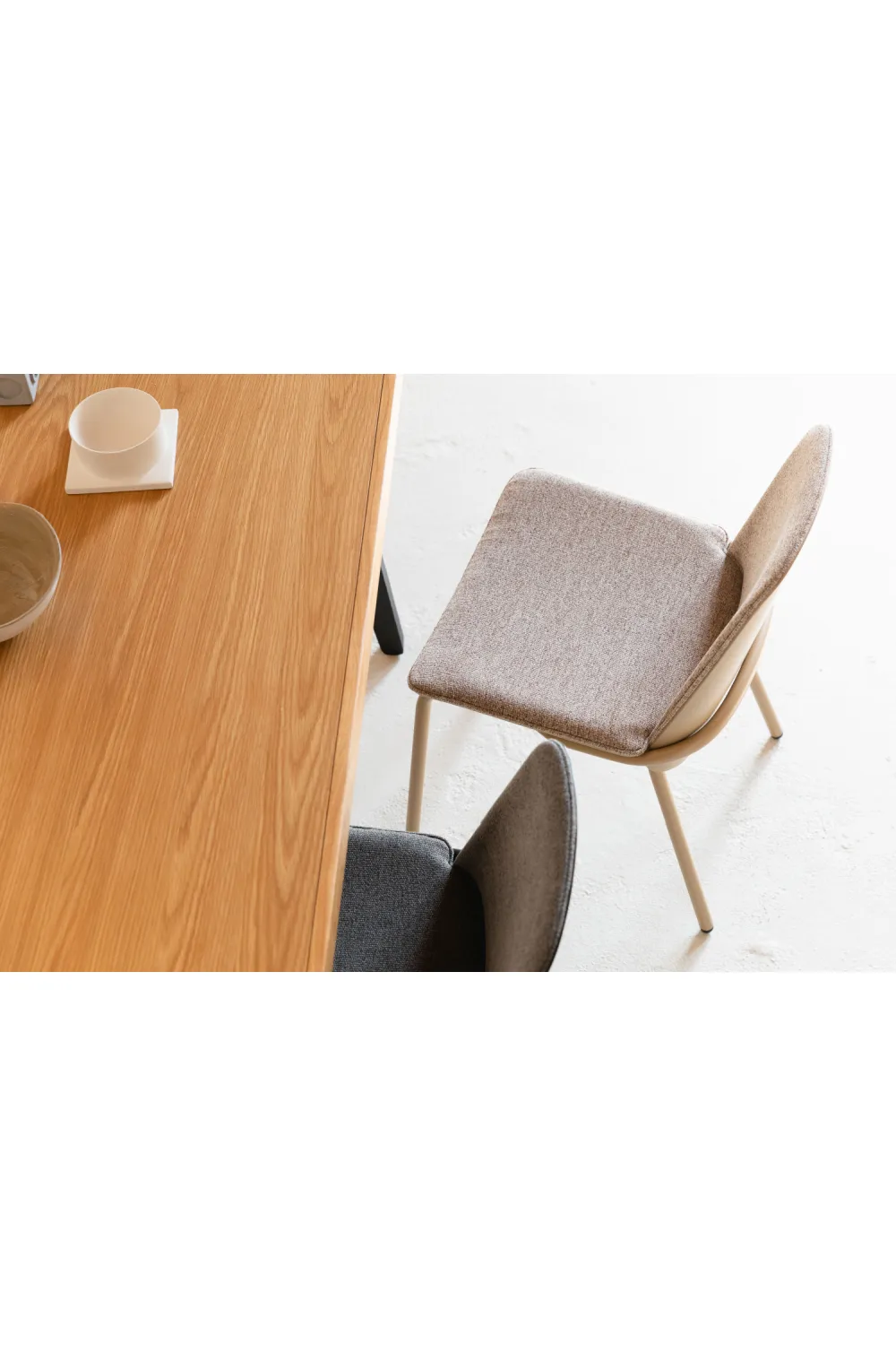Minimalist Dining Chair (2) | Zuiver Clip