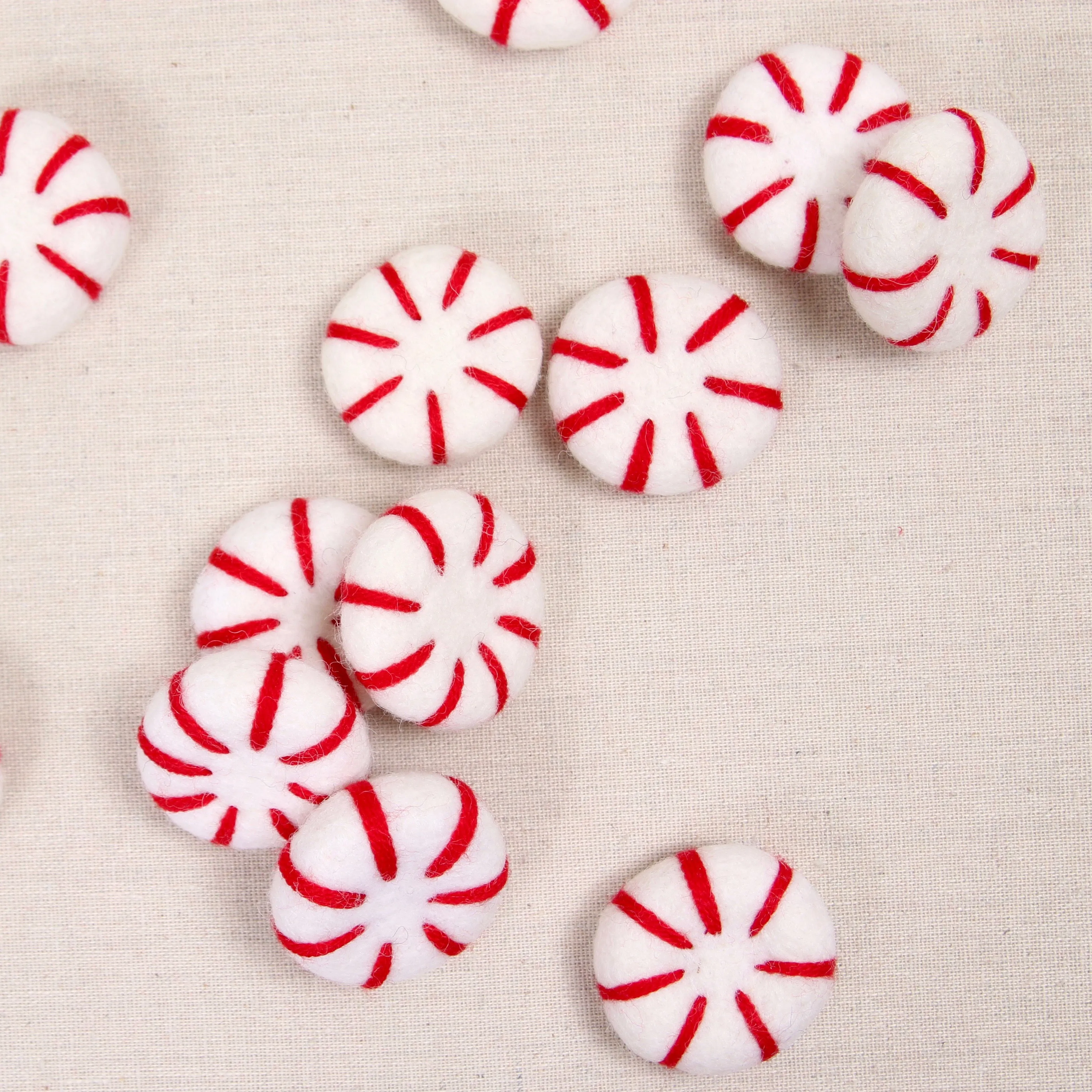 Peppermints, Red