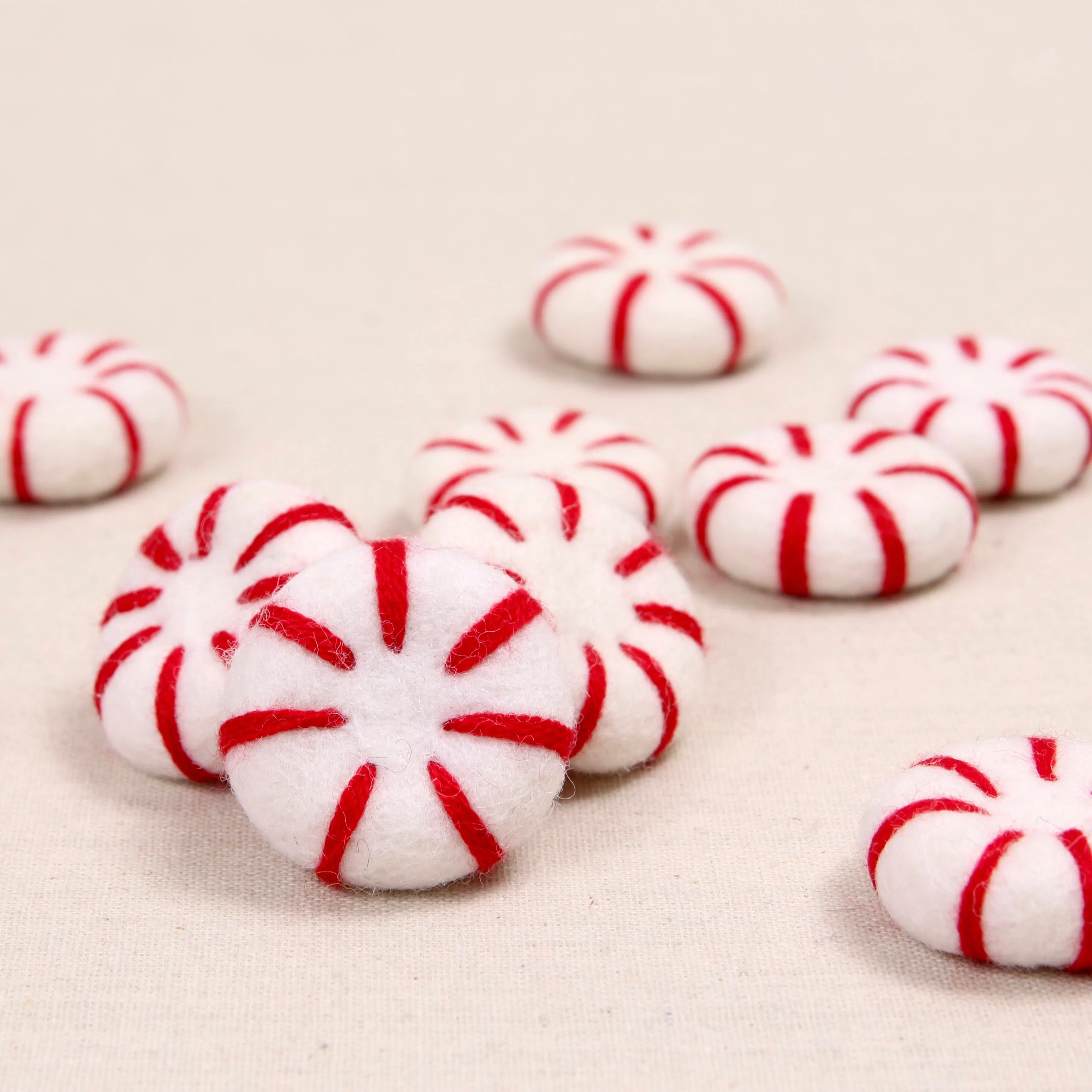 Peppermints, Red