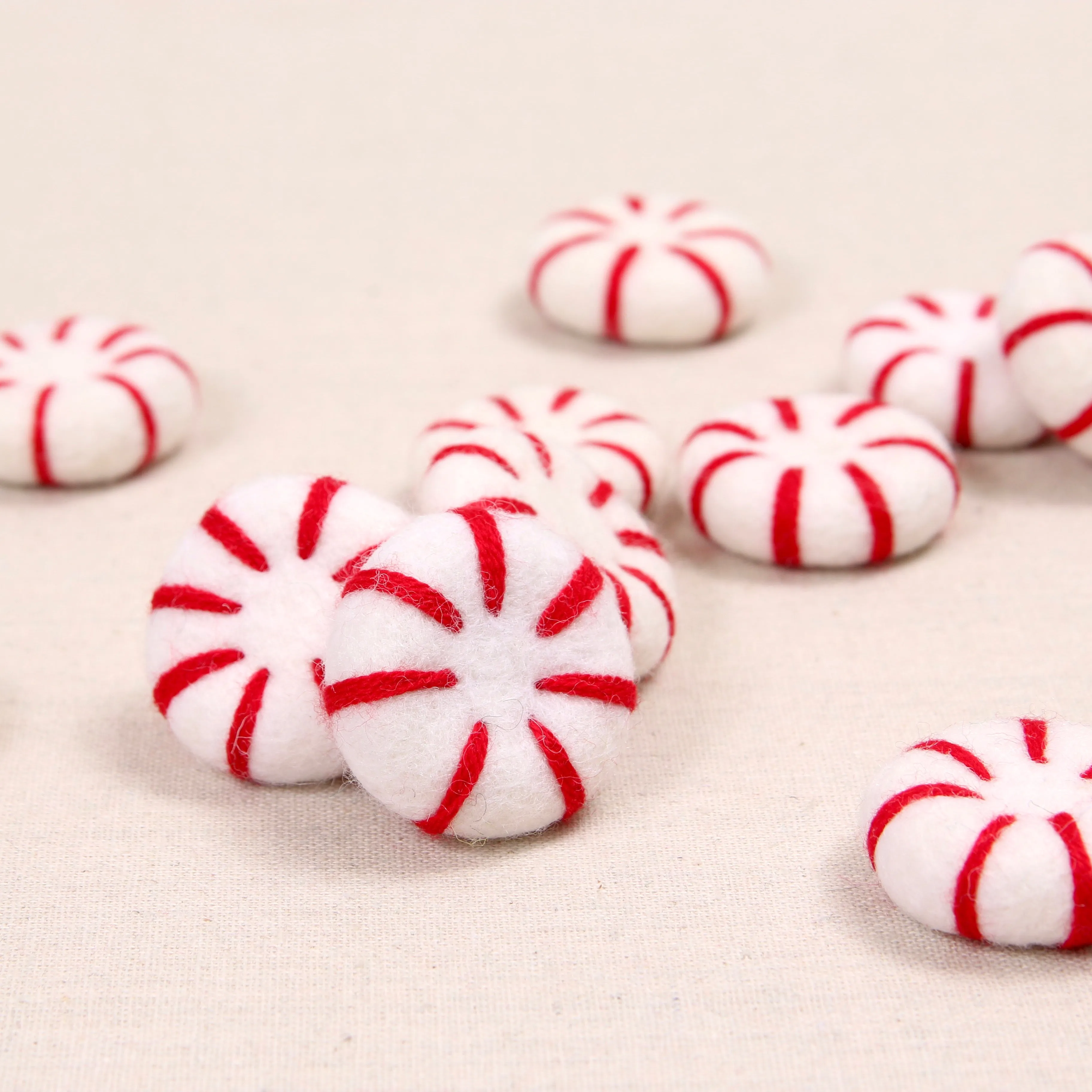 Peppermints, Red
