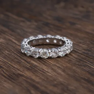 Round Brilliant Diamond Platinum Eternity Band