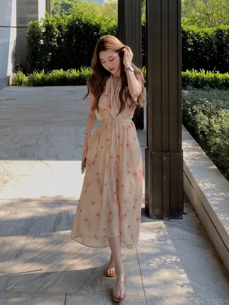 Sleeveless V-Neck Halter Summer Dress