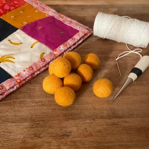Wool Felt Balls - #17 Marmalade - Ten 1" Balls, 2.2cm