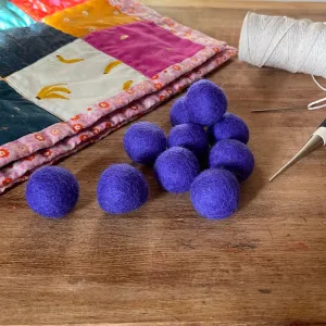 Wool Felt Balls - #79 Iris - Ten 1" Balls, 2.2cm