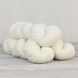 Zirka Kit (White Heather)